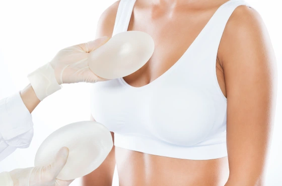Brustverkleinerung – Mit oder ohne Implantate Türkei Kosten